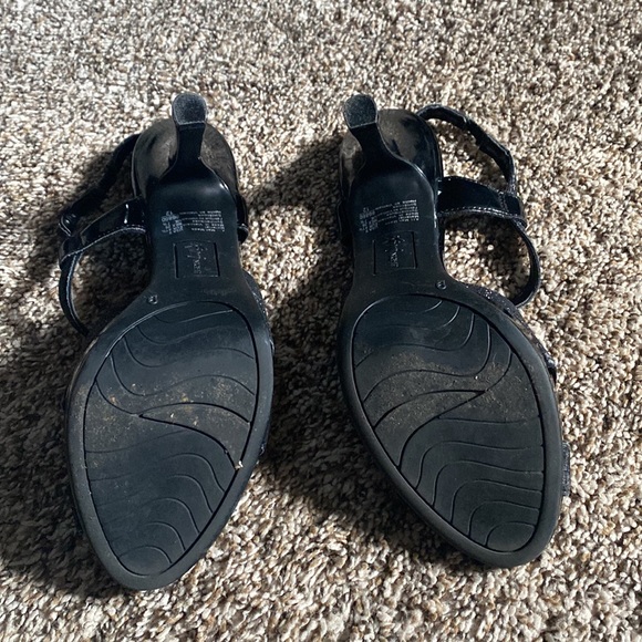 Black Sparkly Heels - Picture 4 of 4